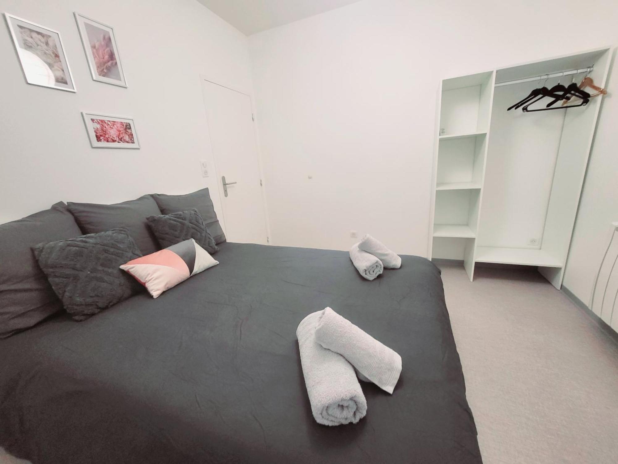 Апартаменти Le Chaleureux, 5Min Bale,Parking Сен-Луї Екстер'єр фото