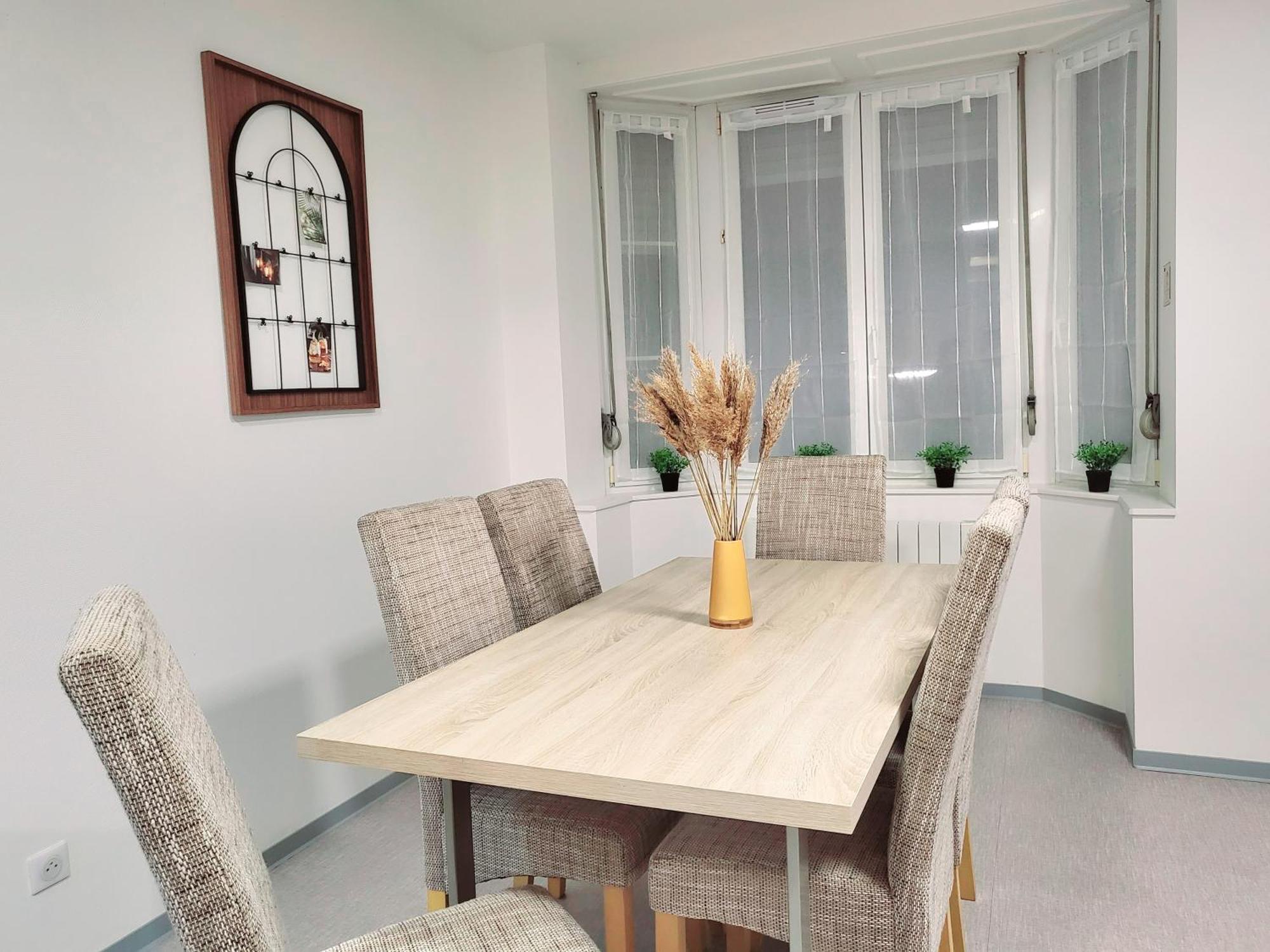 Апартаменти Le Chaleureux, 5Min Bale,Parking Сен-Луї Екстер'єр фото